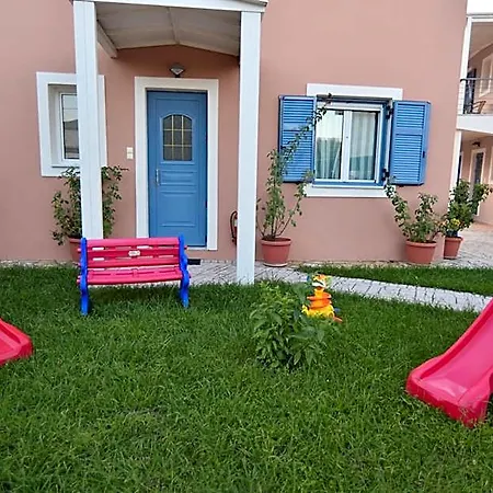 Theodora Hotel 3*