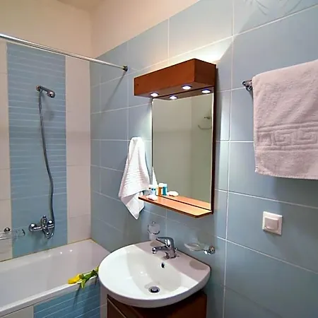 Theodora Hotel 3*