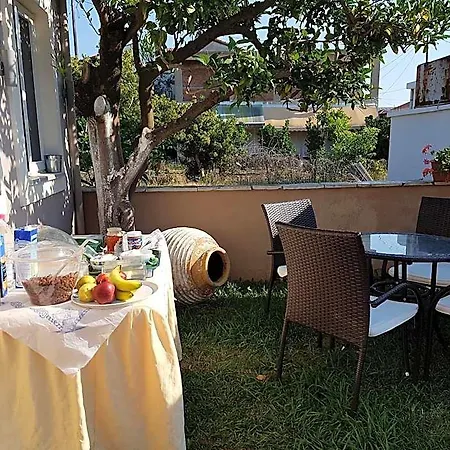 Theodora Hotel 3*