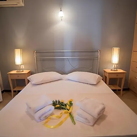 Hotel Theodora